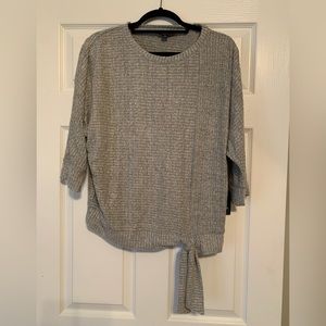 Simply Vera, Vera Wang Grey Top, never been worn, brand new!